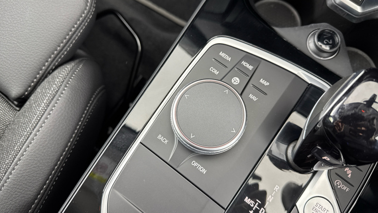 BMW 1 Series 118i [136] Sport 5dr Step Auto [Live Cockpit Pro] Petrol Hatchback